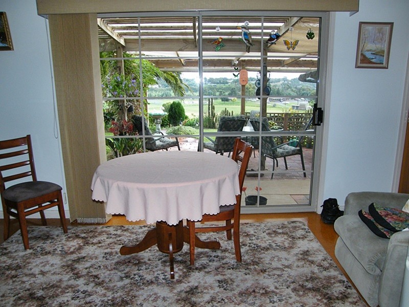 23 Morekana Cres, Eastwood VIC 3875