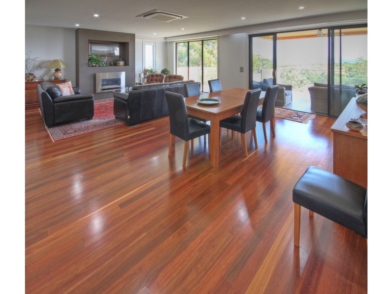 11 Windermere Tce, Paynesville VIC 3880