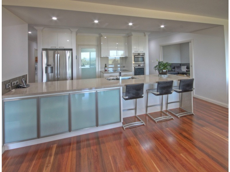 11 Windermere Tce, Paynesville VIC 3880