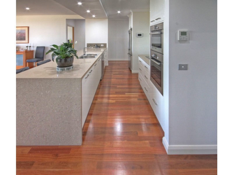 11 Windermere Tce, Paynesville VIC 3880