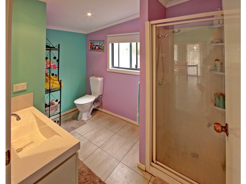 38 Forge Creek Road, Eagle Point VIC 3878