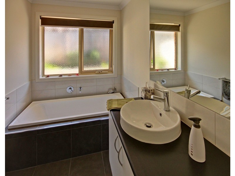 29 Fort King Road, Paynesville VIC 3880