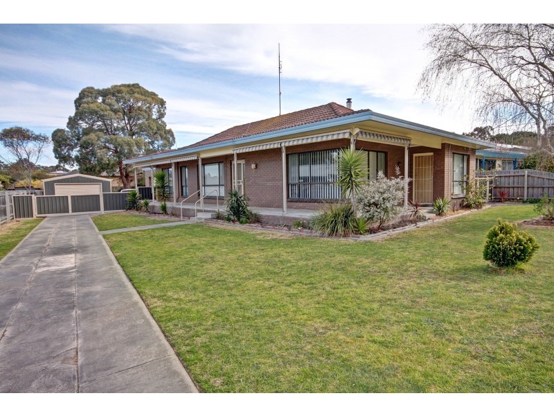 29 School Rd, Eagle Point VIC 3878