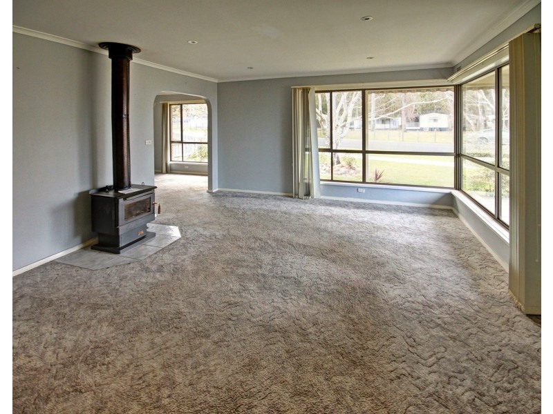 29 School Rd, Eagle Point VIC 3878