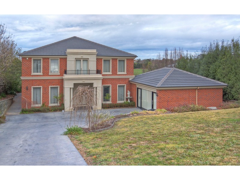 16 The Backwater, Eastwood VIC 3875