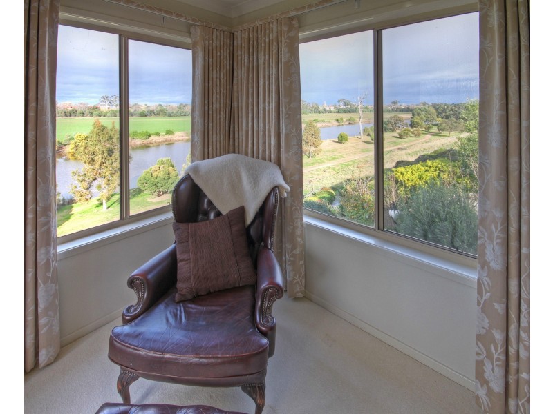 16 The Backwater, Eastwood VIC 3875