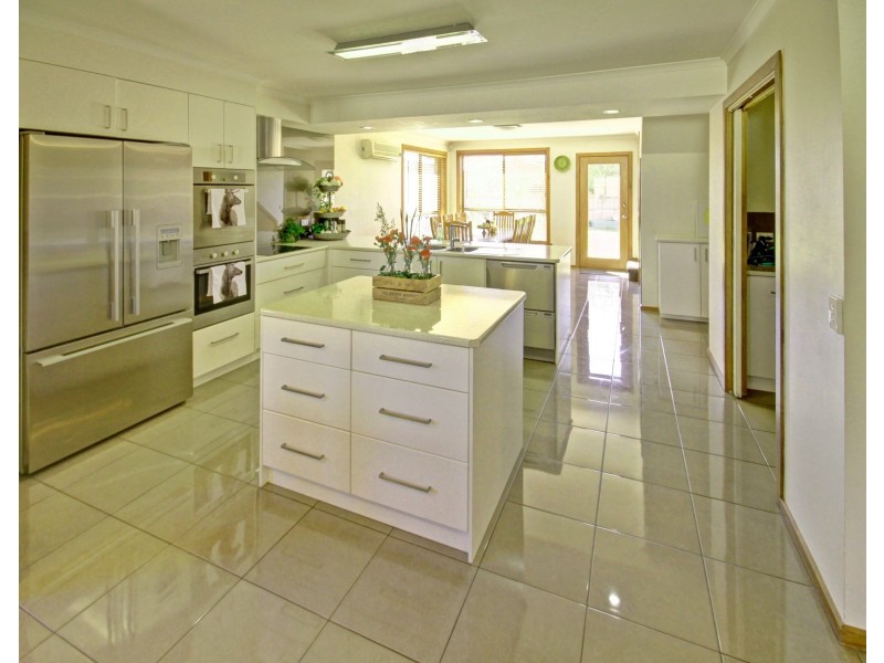 61 Calvert St, Bairnsdale VIC 3875