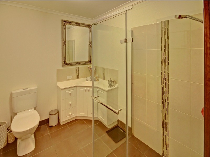 61 Calvert St, Bairnsdale VIC 3875