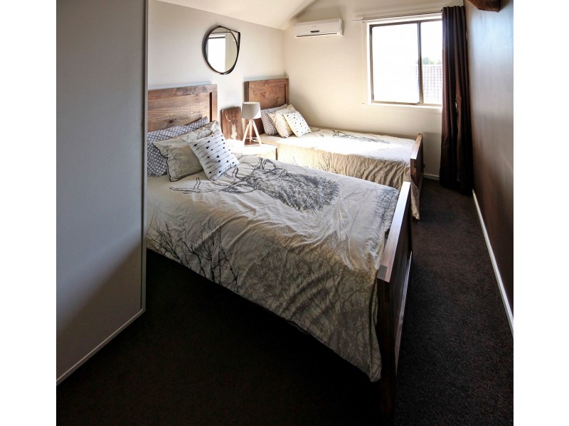 61 Calvert St, Bairnsdale VIC 3875