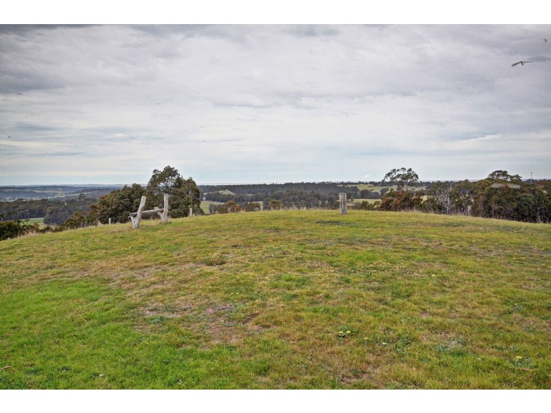 10 Waterholes Rd, Granite Rock VIC 3875