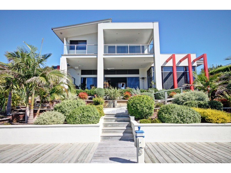 5 Sheerwater Tce, Paynesville VIC 3880