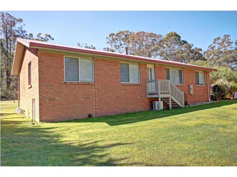 4 Moyle Ct, Nicholson VIC 3882