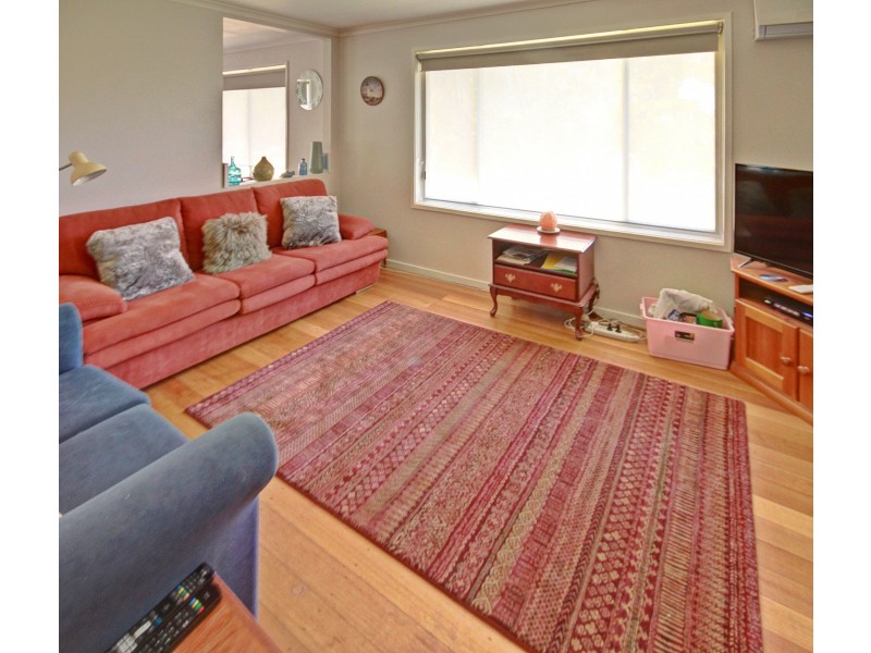4 Moyle Ct, Nicholson VIC 3882