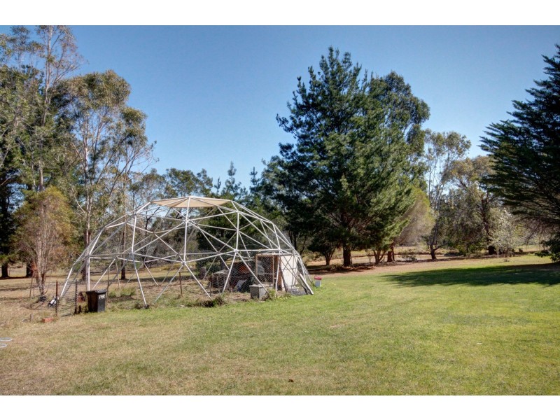 4 Moyle Ct, Nicholson VIC 3882