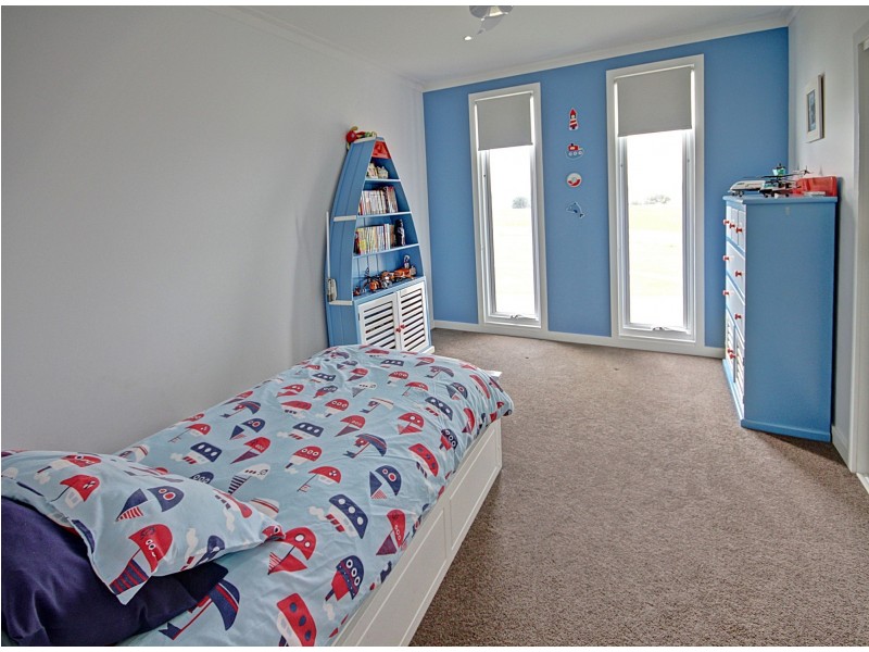 1 Driftwood Cl, Paynesville VIC 3880