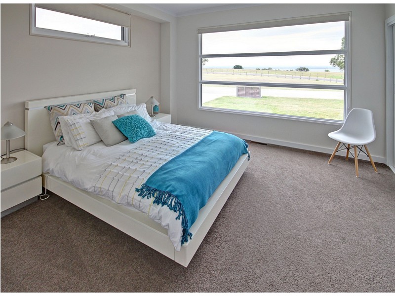 1 Driftwood Cl, Paynesville VIC 3880