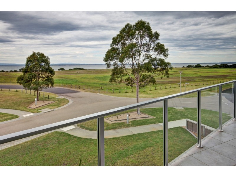 1 Driftwood Cl, Paynesville VIC 3880