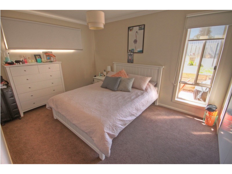 50 Morton Dr, Eastwood VIC 3875