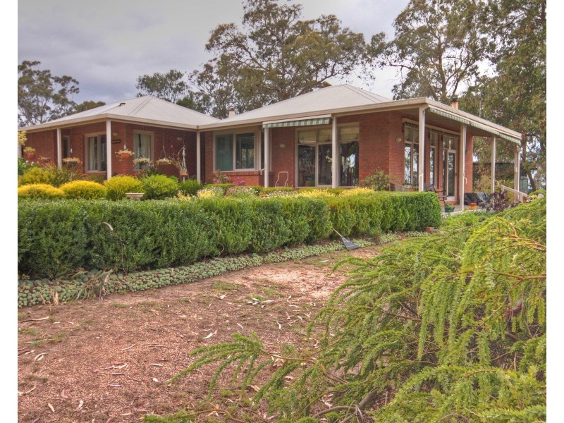 595 Deptford Rd, Clifton Creek VIC 3875