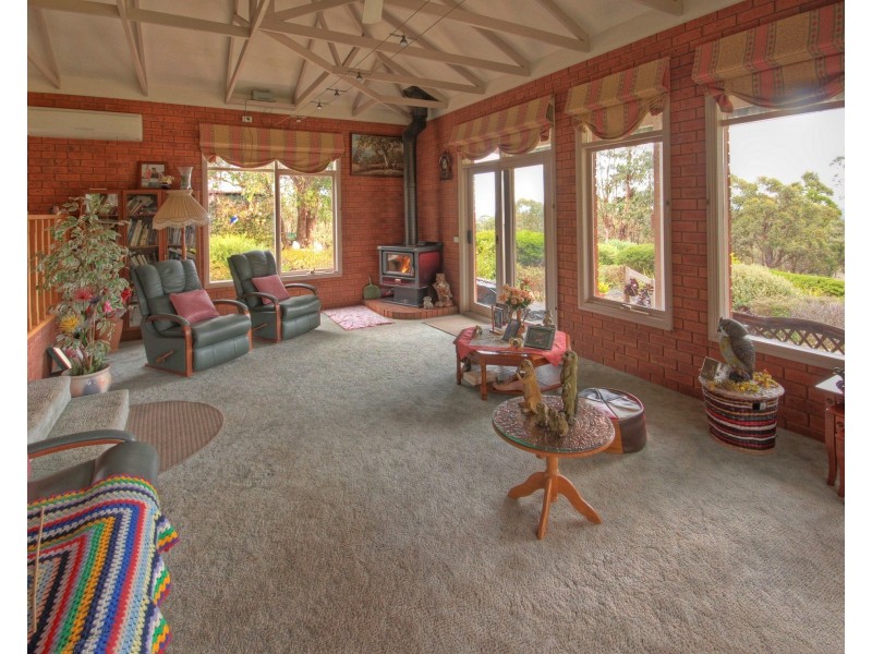 595 Deptford Rd, Clifton Creek VIC 3875