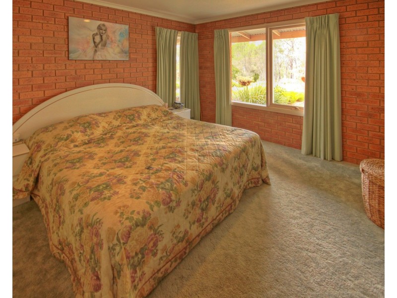 595 Deptford Rd, Clifton Creek VIC 3875