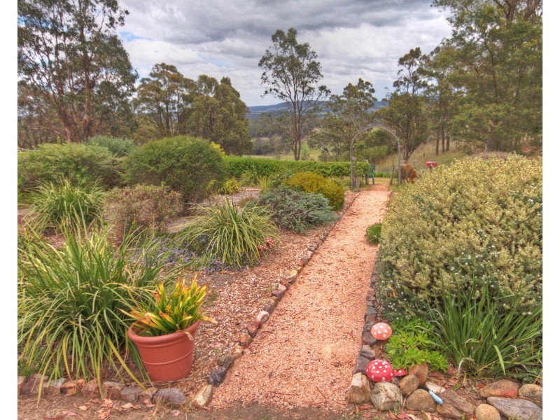 595 Deptford Rd, Clifton Creek VIC 3875