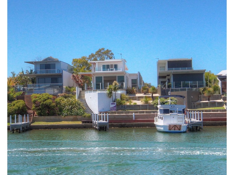 19 North Quay Pl, Paynesville VIC 3880