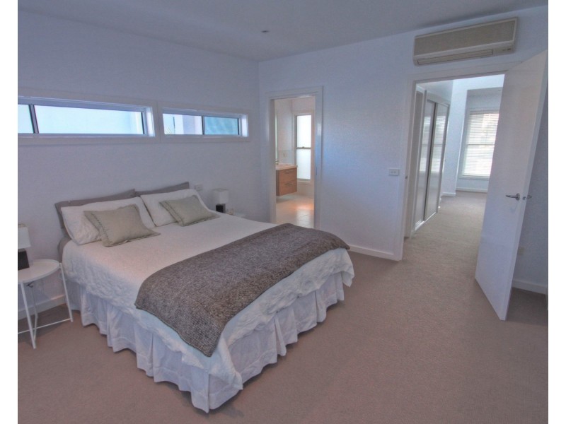 19 North Quay Pl, Paynesville VIC 3880