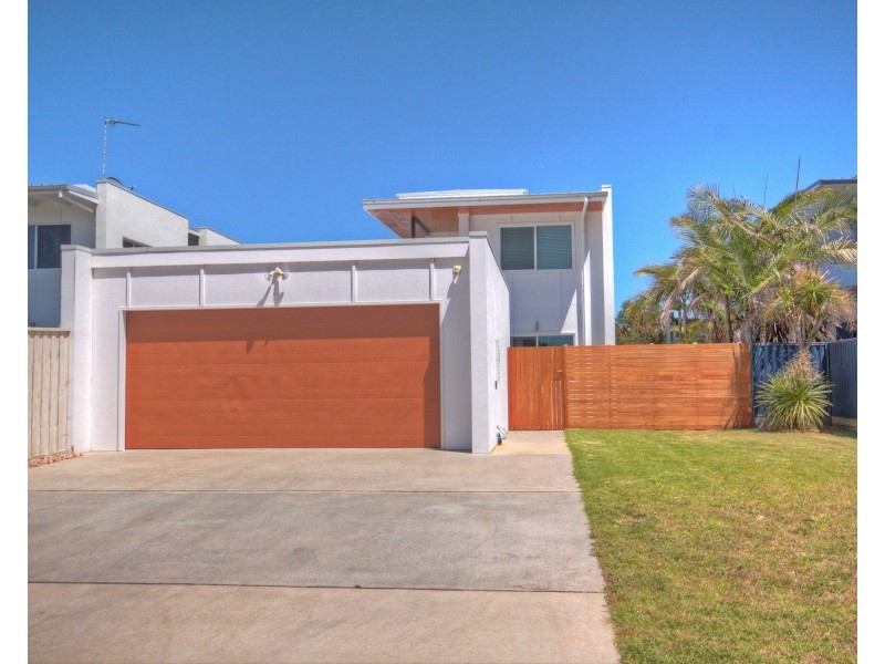 19 North Quay Pl, Paynesville VIC 3880