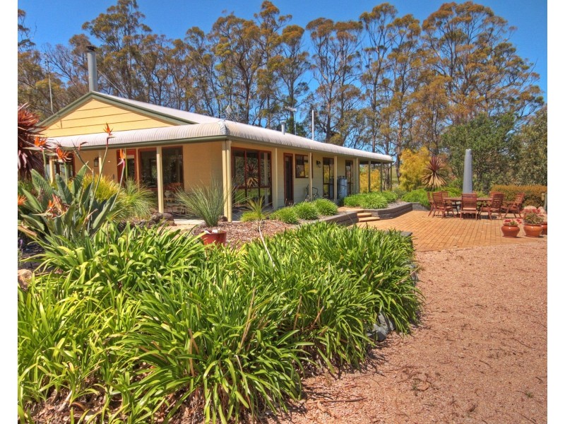 142 Cunningham Rd, Swan Reach VIC 3903