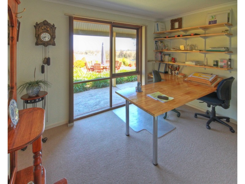 142 Cunningham Rd, Swan Reach VIC 3903
