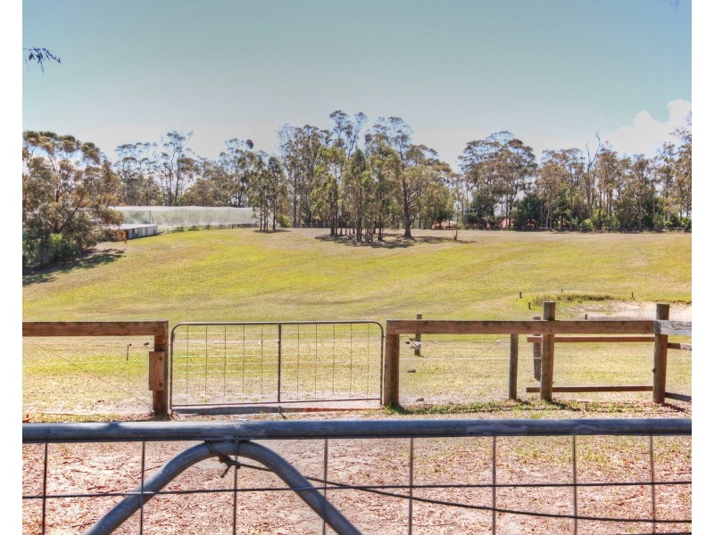 142 Cunningham Rd, Swan Reach VIC 3903