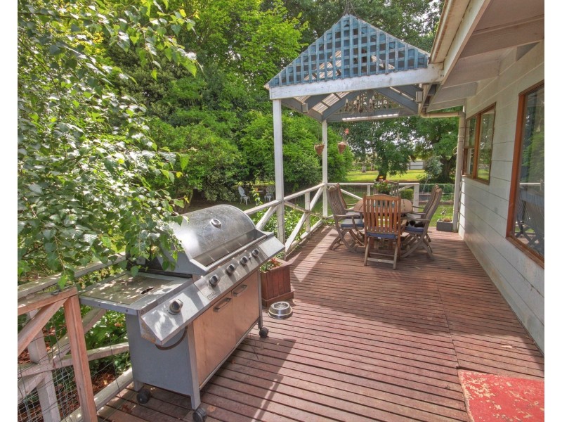 155 Broadlands Rd, East Bairnsdale VIC 3875