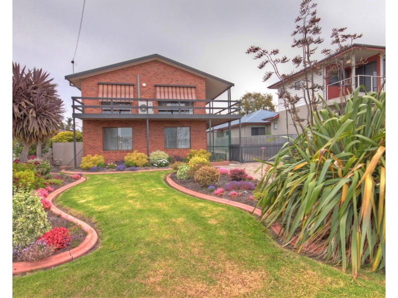 105 Slip Road, Paynesville VIC 3880