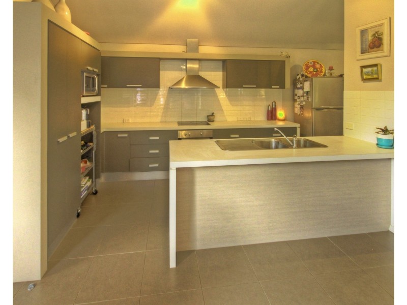 2/42 Cumming St, Paynesville VIC 3880