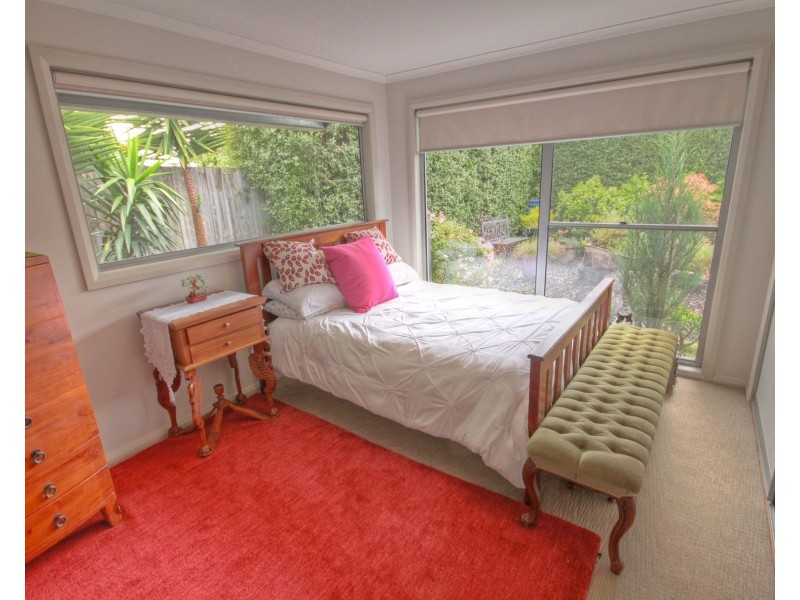 2/42 Cumming St, Paynesville VIC 3880