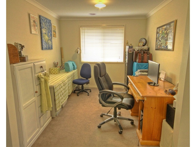 13 Woodman Rd, Eagle Point VIC 3878