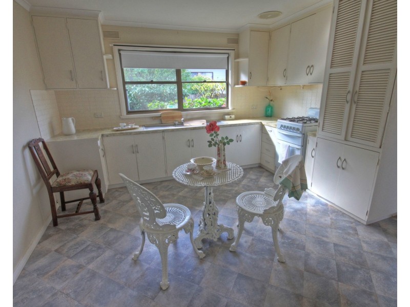 12 Vaughan St, Paynesville VIC 3880