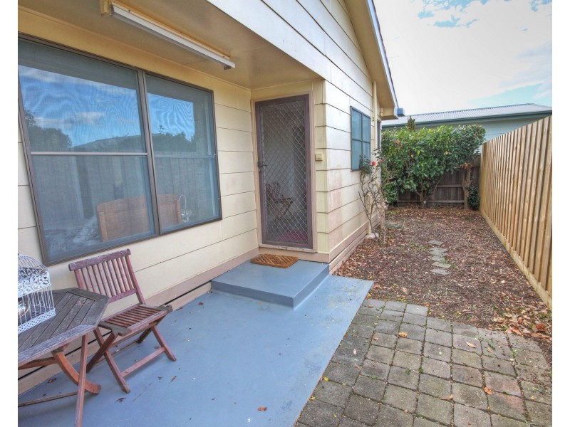 12 Vaughan St, Paynesville VIC 3880