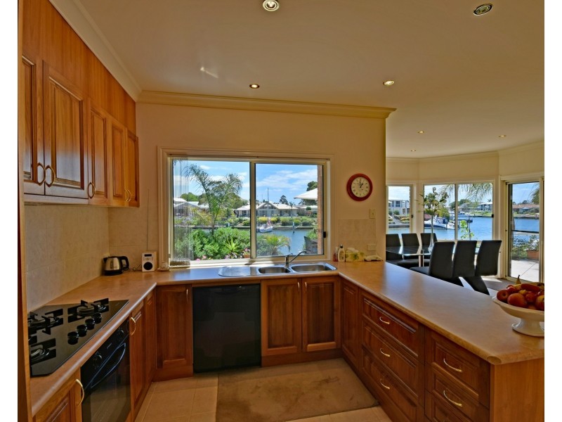 69 Wellington St, Paynesville VIC 3880