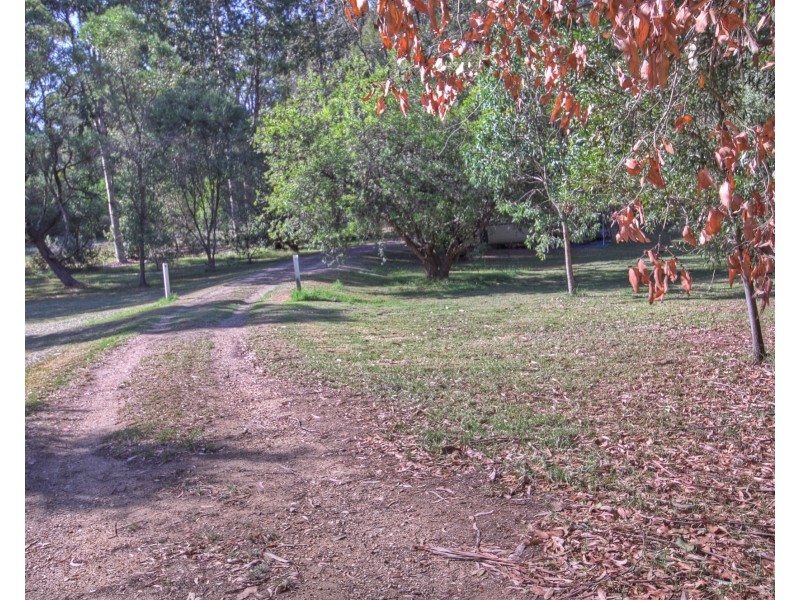 18 Riches Rd, Sarsfield VIC 3875