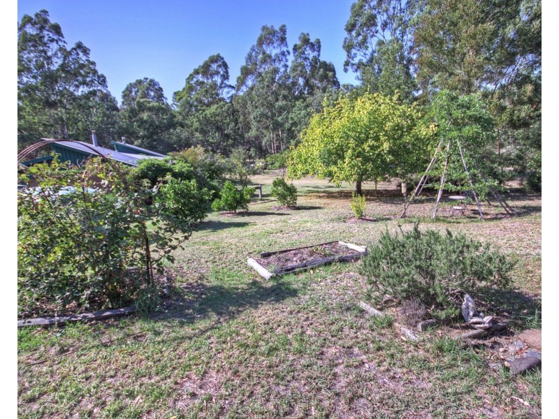 18 Riches Rd, Sarsfield VIC 3875