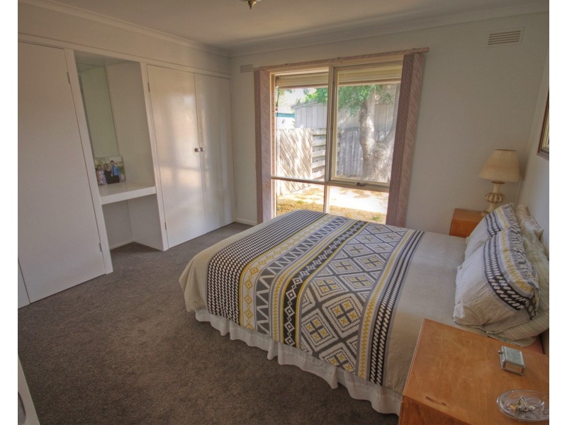 3 Manoora Ave, Paynesville VIC 3880