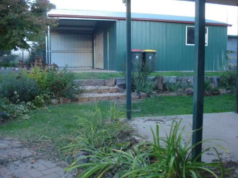 Neville NSW 2799