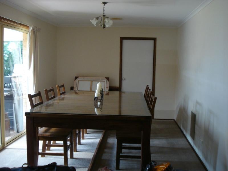 8 Hawke Street, Blayney NSW 2799