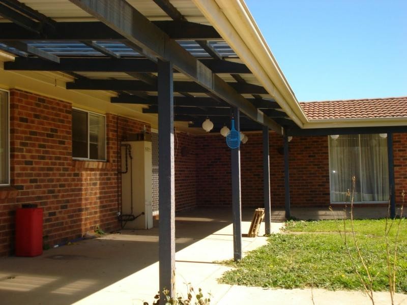 28 Polona Street, Blayney NSW 2799