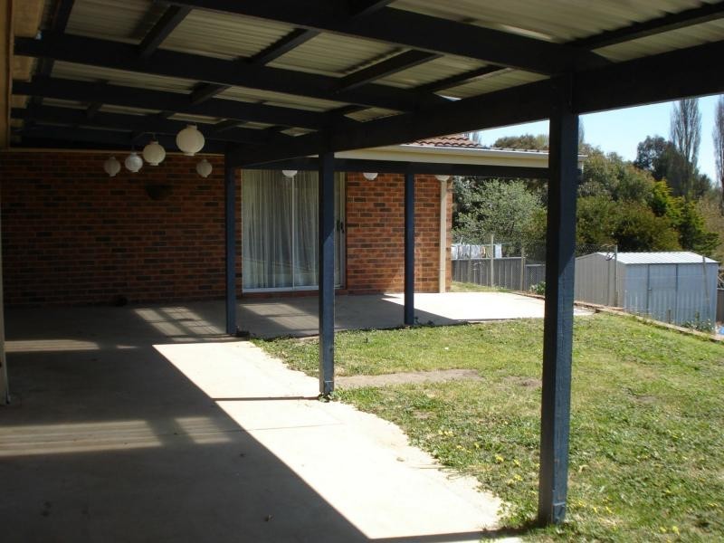 28 Polona Street, Blayney NSW 2799