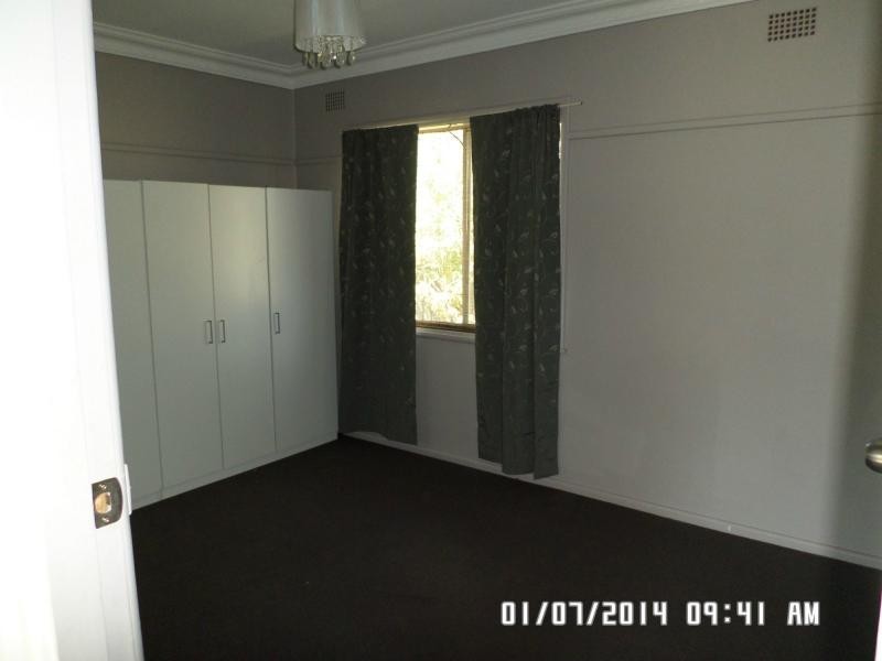 8 Queen Street, Blayney NSW 2799