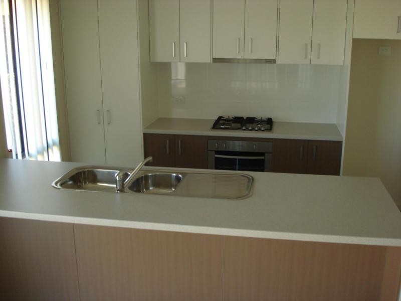 9 Lovejoy Avenue, Blayney NSW 2799