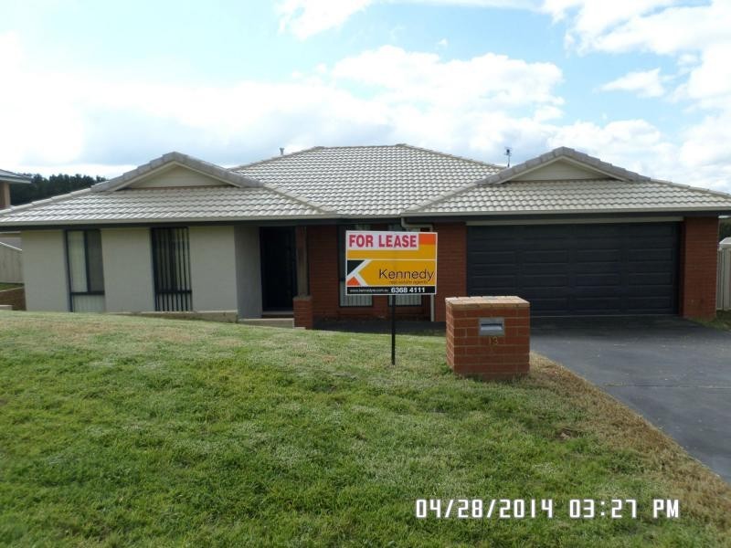 13 Meek Street, Blayney NSW 2799